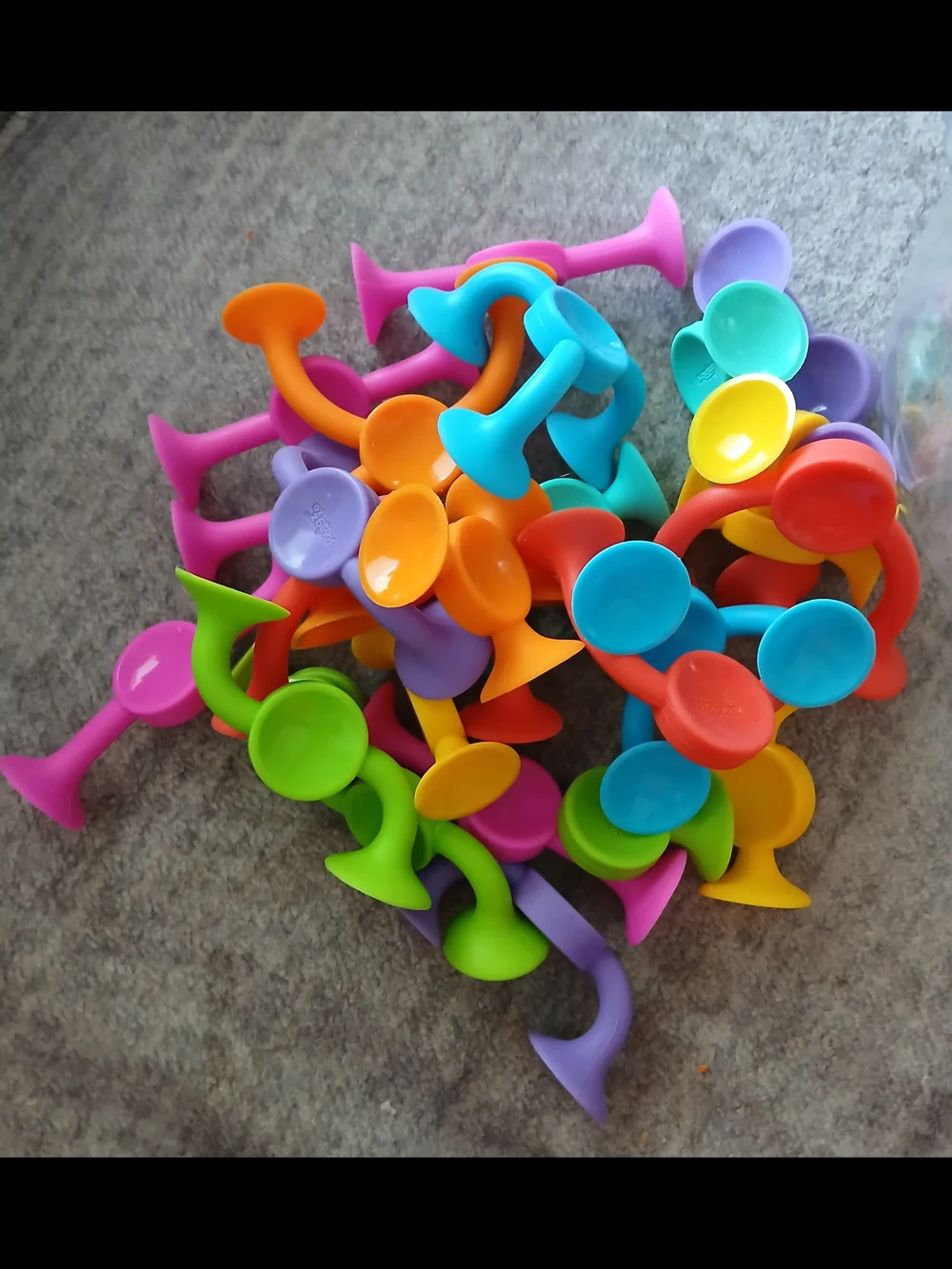 Squigz 2.0 Toys- 36 Pieces